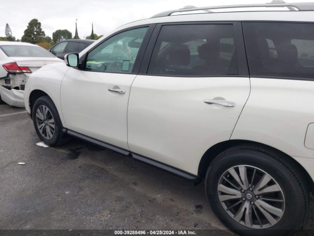 5N1DR2MM5HC616511 Nissan Pathfinder Sv