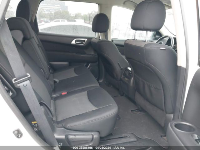 5N1DR2MM5HC616511 Nissan Pathfinder Sv