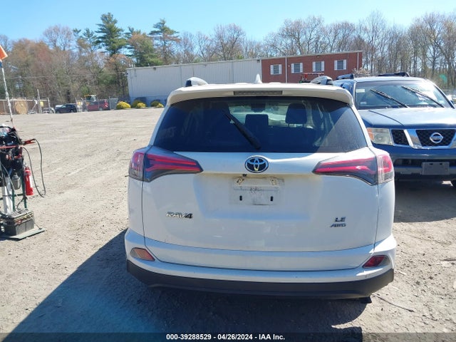 Toyota RAV4 LE 2017 JTMBFREV9HJ700590 Image 17