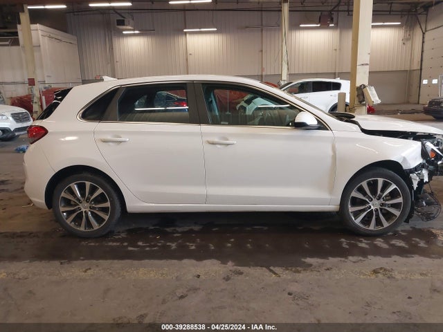 KMHH35LE0JU029275 Hyundai ELANTRA GT