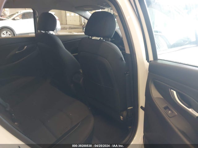 KMHH35LE0JU029275 Hyundai ELANTRA GT
