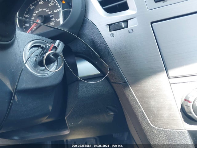 Subaru Outback 2.5i Premium 2014 4S4BRCDC6E3270842 Image 11