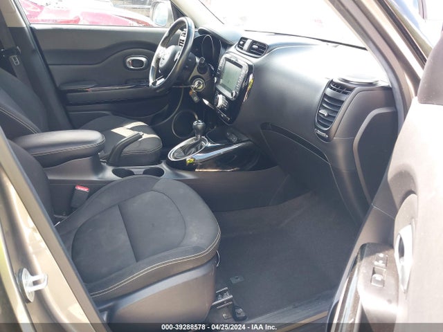 KIA SOUL + 2015 KNDJP3A59F7213542 Image 5