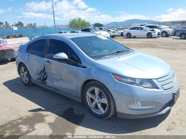 2015 1G1RC6E45FU103552 main image