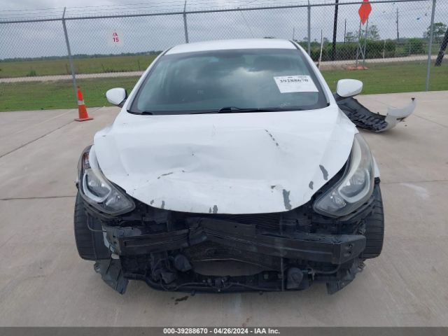5NPDH4AE4FH623046 Hyundai ELANTRA SE