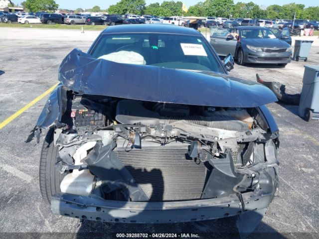 2C3CDXHGXJH162750 Dodge Charger Sxt Plus Rwd