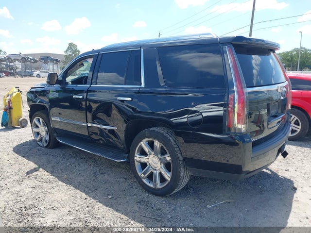 1GYS4BKJ6JR272087 Cadillac Escalade Luxury