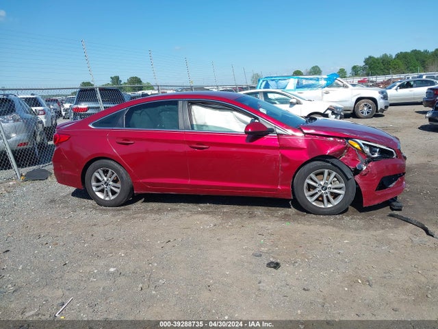 Hyundai SONATA SE 2016 5NPE24AF0GH339378 Image 13