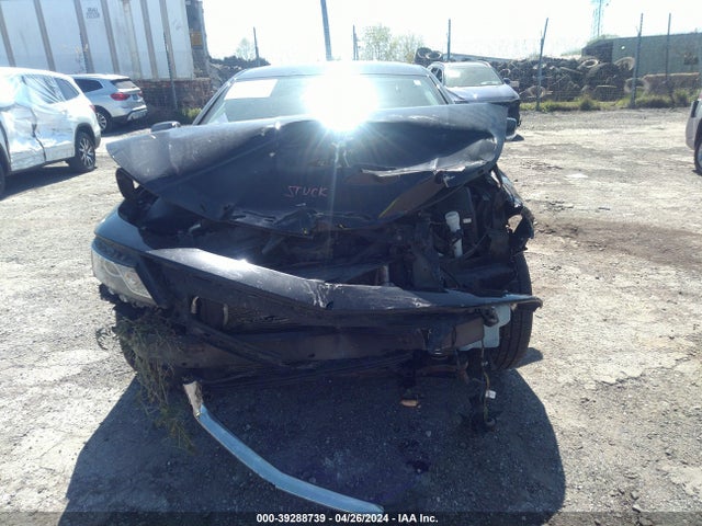 Chevrolet IMPALA 1LT 2017 2G1105S36H9147992 Image 6