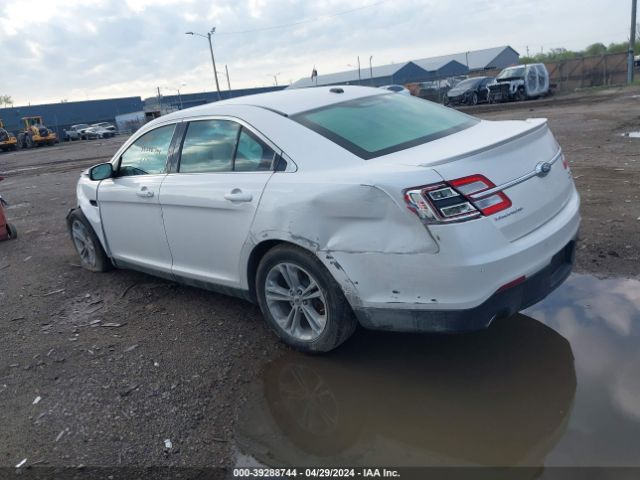 1FAHP2E89JG117129 Ford TAURUS SEL