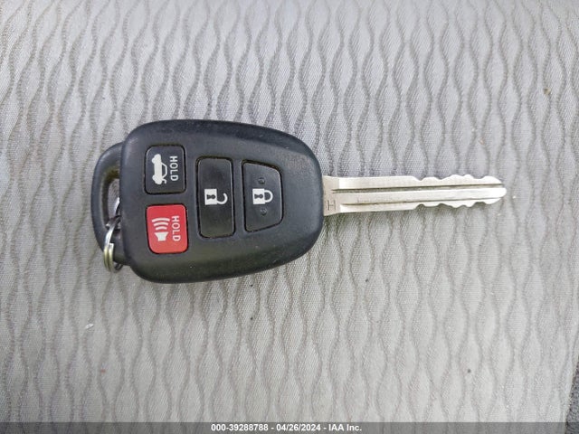 Toyota COROLLA LE 2017 2T1BURHEXHC835848 Image 11
