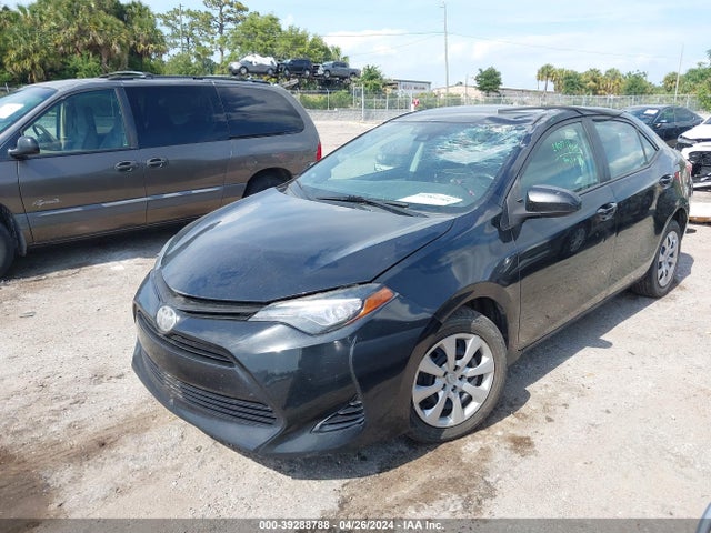 Toyota COROLLA LE 2017 2T1BURHEXHC835848 Image 2
