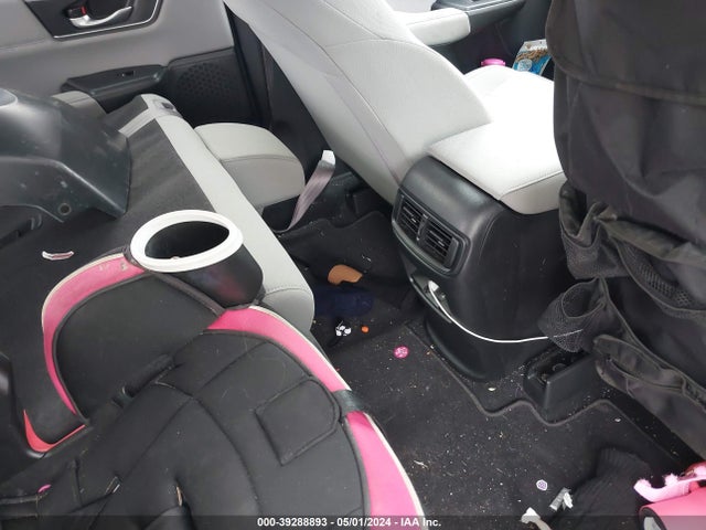 Honda Cr-v Awd Ex 2022 2HKRW2H5XNH647727 Image 8