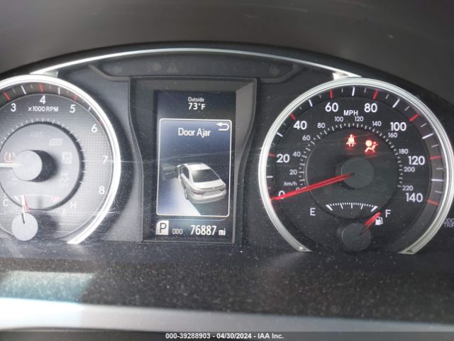 4T1BF1FK1HU352574 Toyota CAMRY SE