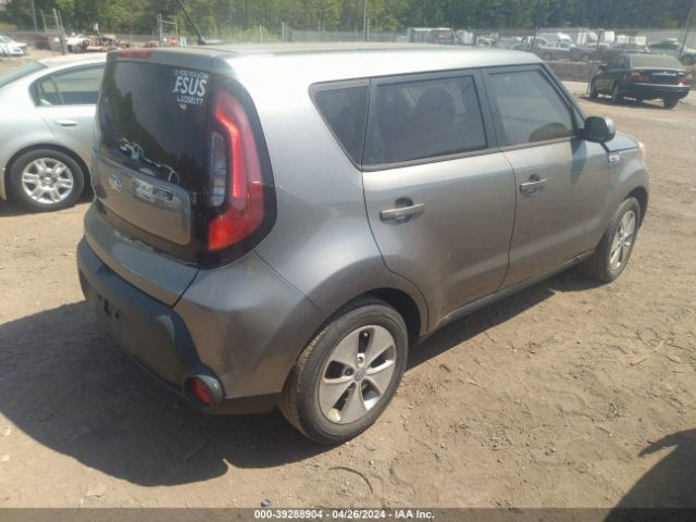 KNDJN2A25F7225421 KIA Soul