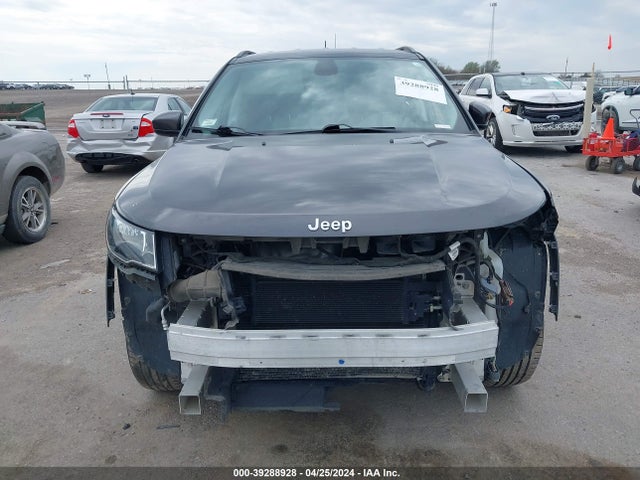 Jeep Compass Latitude 4x4 2018 3C4NJDBB8JT142917 Image 13