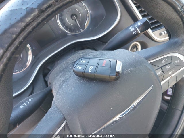 Chrysler 200 Limited 2016 1C3CCCABXGN148678 Image 11