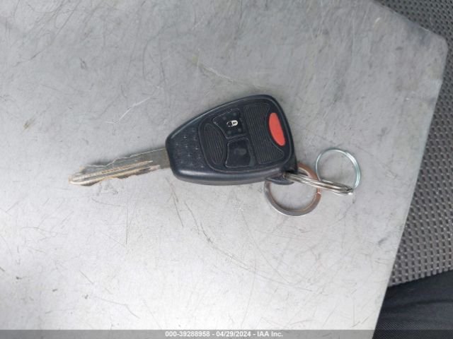 1C4NJPBA5GD747405 Jeep Patriot Sport