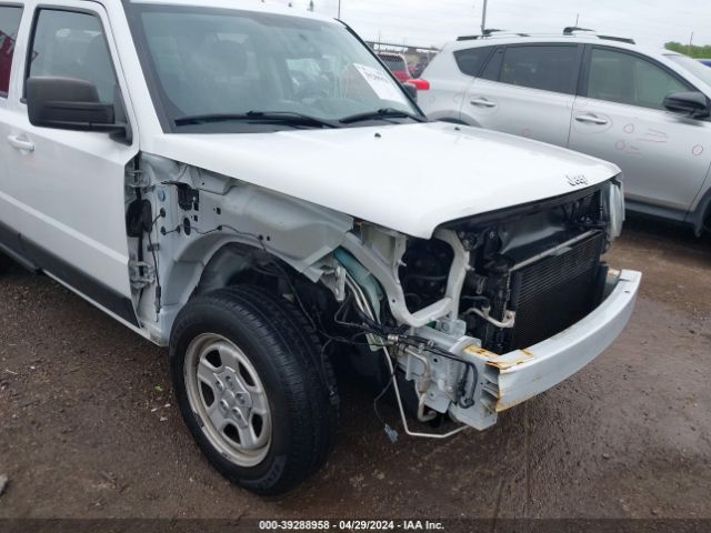 1C4NJPBA5GD747405 Jeep Patriot Sport