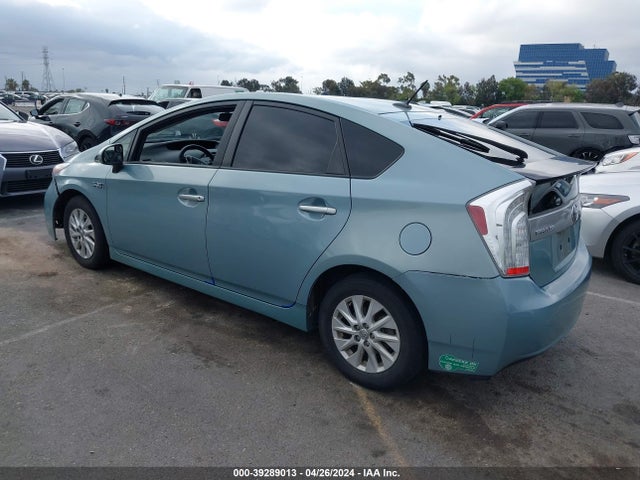 Toyota PRIUS PLUG-IN 2014 JTDKN3DP9E3052414 Image 3