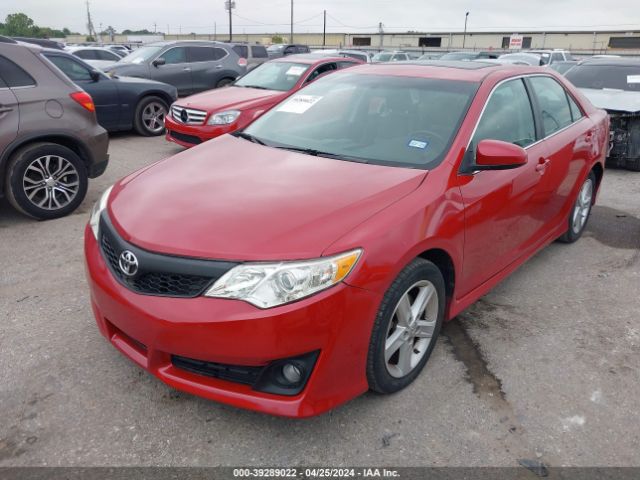 4T1BF1FK4EU770686 Toyota CAMRY SE