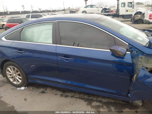 5NPE24AF0KH805660 Hyundai SONATA SE
