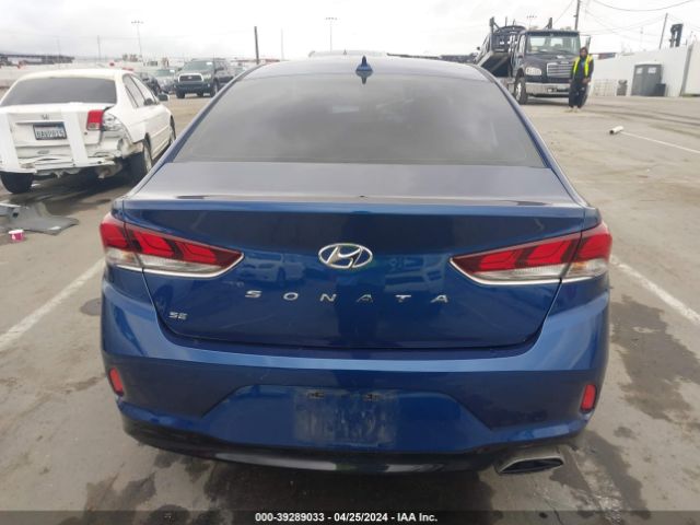 5NPE24AF0KH805660 Hyundai SONATA SE