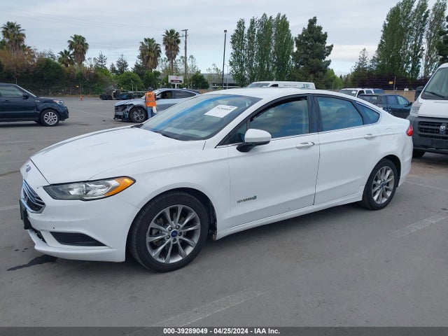 Ford Fusion Hybrid Se 2017 3FA6P0LU8HR386852 Image 2