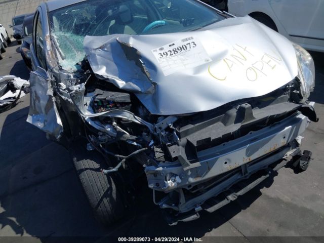 JTDKDTB37E1568186 Toyota Prius C One