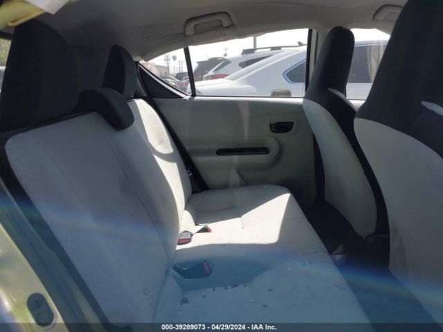JTDKDTB37E1568186 Toyota Prius C One