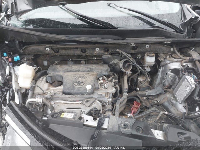 Toyota RAV4 LE 2018 JTMZFREV7JJ182693 Image 10