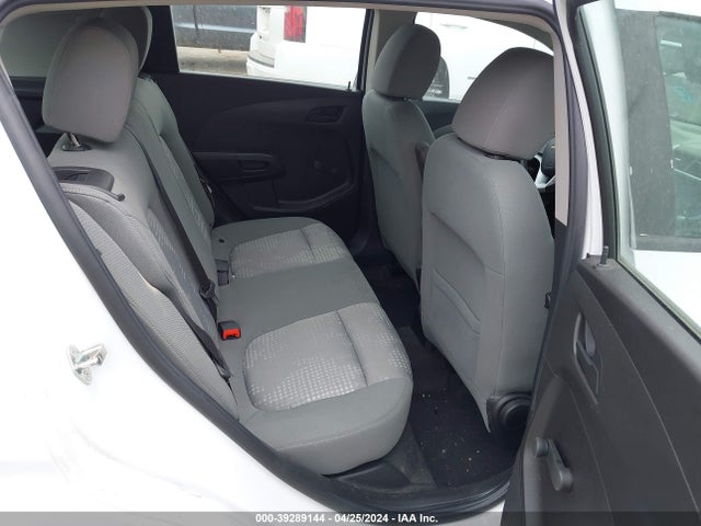 Chevrolet Sonic Lt Auto 2017 1G1JG6SH2H4144863 Image 8