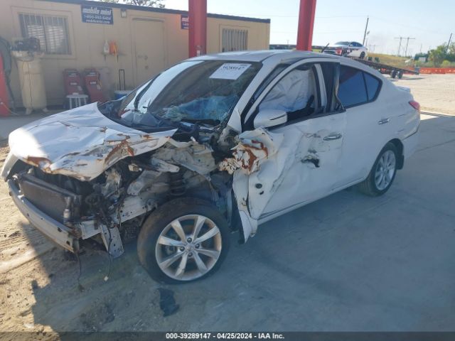 3N1CN7AP9FL943098 Nissan Versa 1.6 Sl