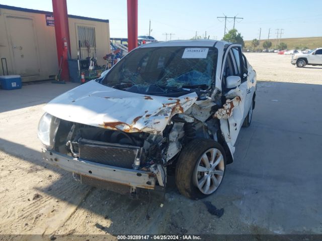 3N1CN7AP9FL943098 Nissan Versa 1.6 Sl