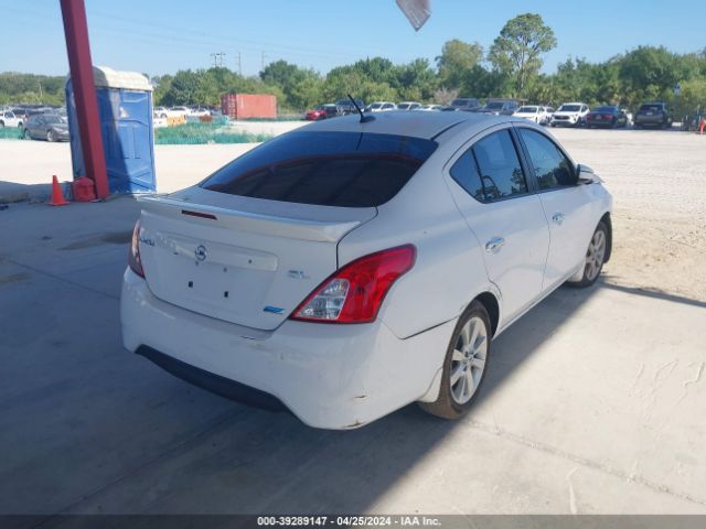 3N1CN7AP9FL943098 Nissan Versa 1.6 Sl