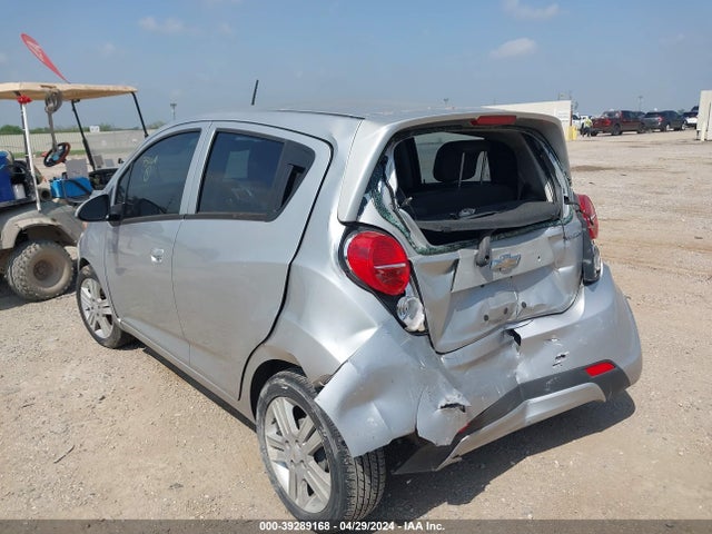 Chevrolet Spark 1lt Manual 2015 KL8CC6S96FC750604 Image 3
