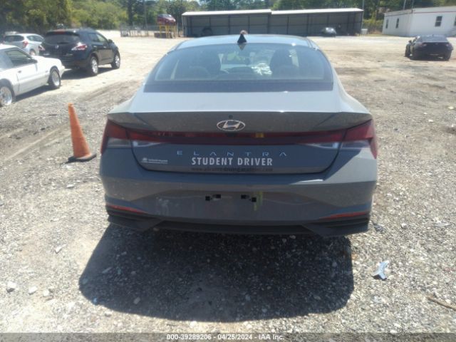 KMHLM4AG4PU392922 Hyundai ELANTRA SEL