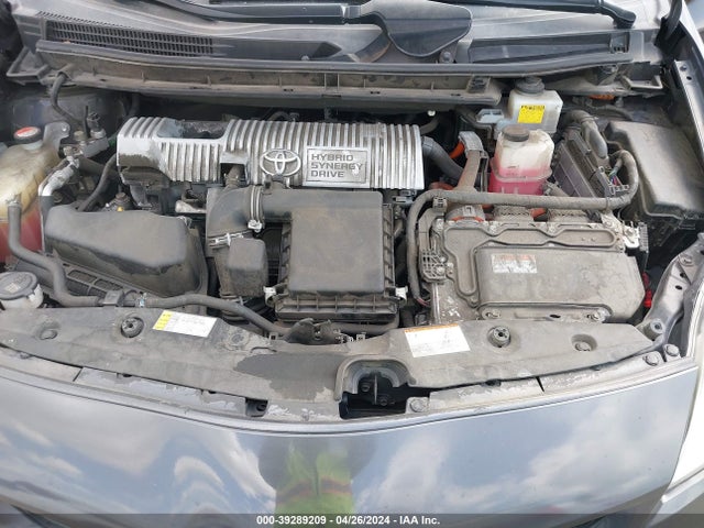 Toyota Prius Two 2015 JTDKN3DU3F0460173 Image 10