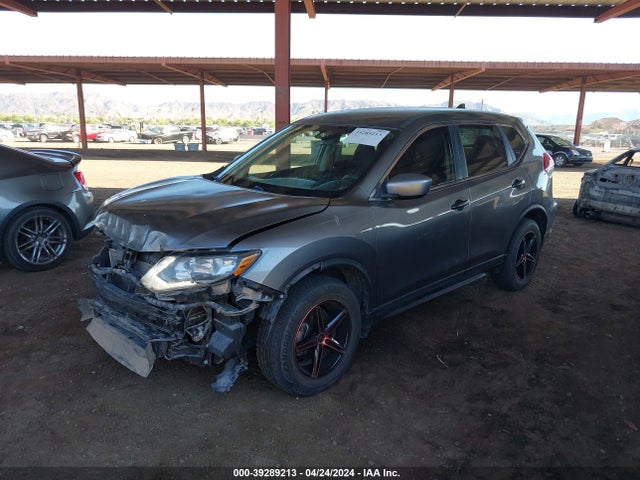 Nissan ROGUE S 2018 KNMAT2MT3JP611466 Image 2