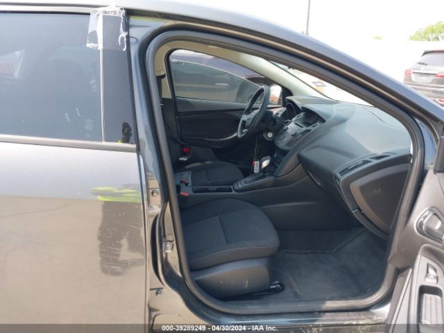1FADP3E25HL328622 Ford FOCUS S