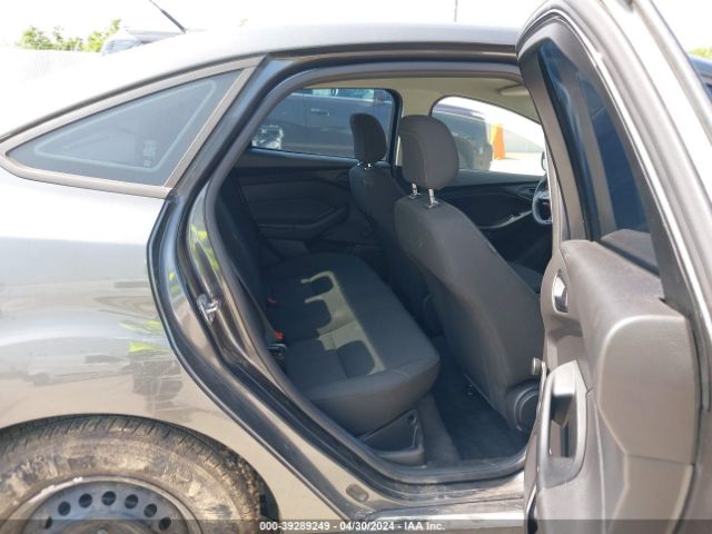 1FADP3E25HL328622 Ford FOCUS S