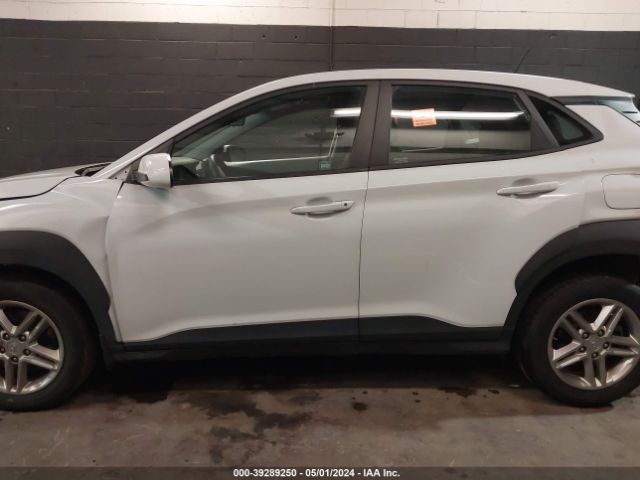 KM8K1CAA8MU662434 Hyundai Kona Se