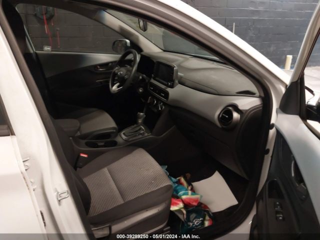 KM8K1CAA8MU662434 Hyundai Kona Se