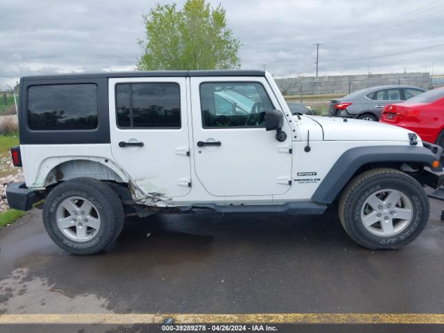 1C4BJWDG5FL621807 Jeep Wrangler Unlimited Sport