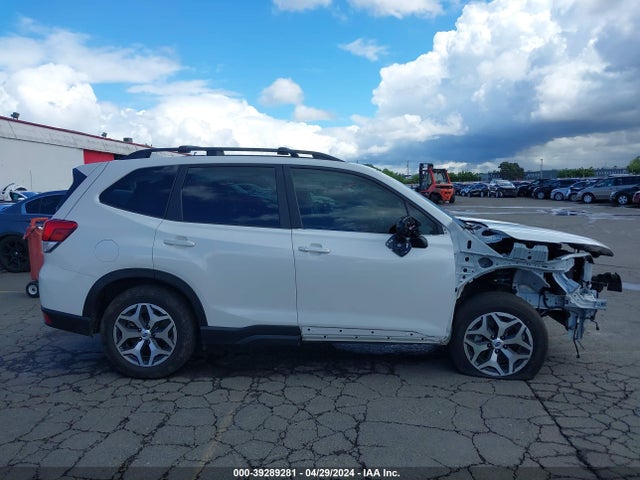 Subaru Forester Premium 2021 JF2SKAJC7MH560950 Image 13