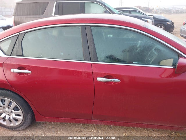 Nissan Altima 2.5 S 2018 1N4AL3AP4JC121774 Image 14