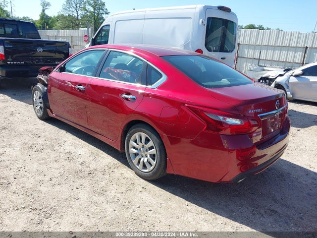 Nissan Altima 2.5 S 2018 1N4AL3AP4JC121774 Image 3