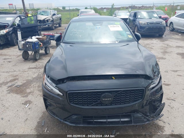 Volvo S60 B5 Plus Black Edition 2023 7JRL12TT5PG244645 Image 12