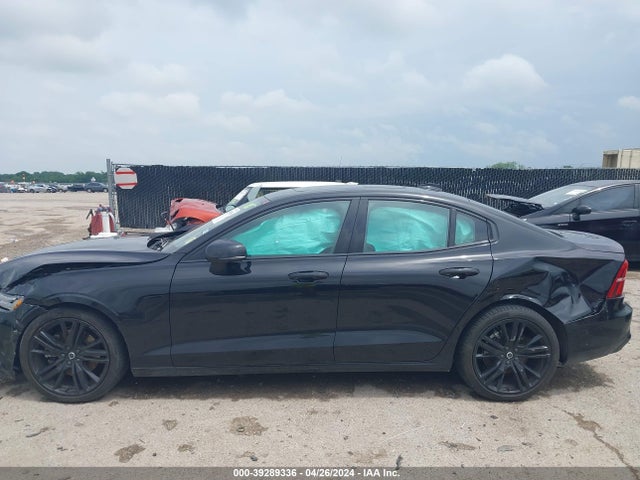 Volvo S60 B5 Plus Black Edition 2023 7JRL12TT5PG244645 Image 14