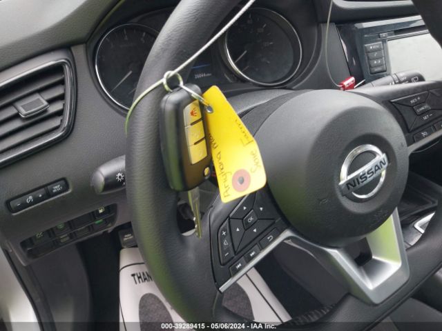 5N1AT2MVXLC780696 Nissan Rogue S Intelligent Awd